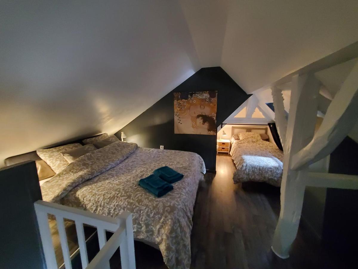 Holiday home Chez Le Petit Peintre Laboissiere-en-Thelle